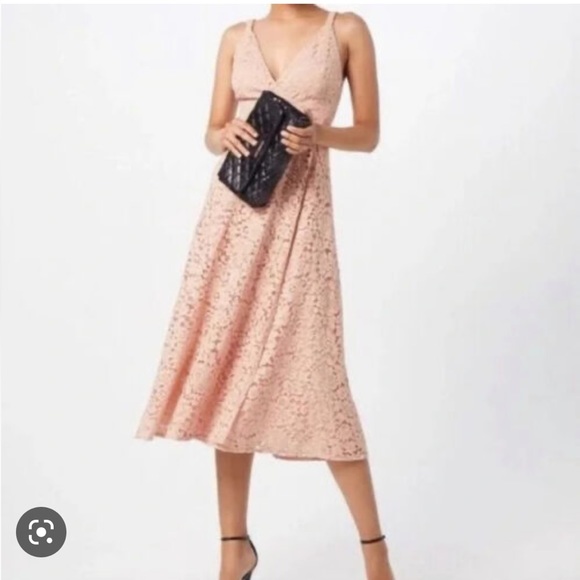 Bardot Genoveve Lace Dress Dusty Rose New With Tags $129 - Picture 1 of 3